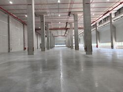 Pioneer Road (D22), Warehouse #577067551